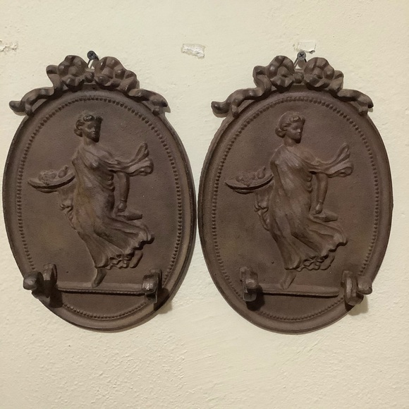 Cast Iron 2 Hook Wall Plaque-European Lady #2 - Picture 9 of 12